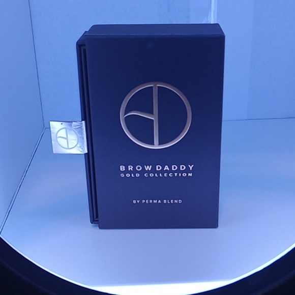 Brow Daddy Tokyo Collection - Picture 5 of 6